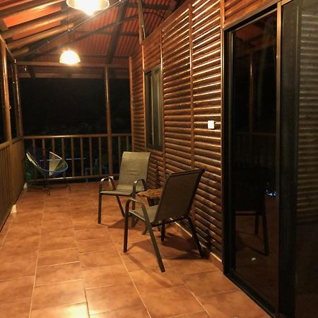 Casa Toucan Mit Privat Pool Near Np Ballena ウビタ エクステリア 写真