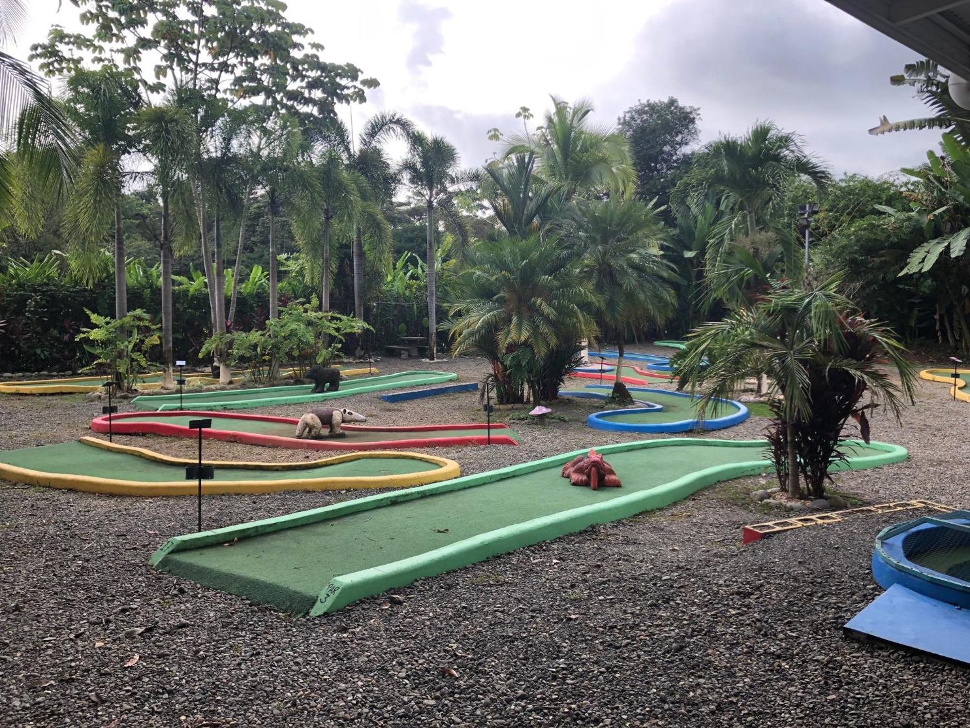 Casa Toucan Mit Privat Pool Near Np Ballena ウビタ エクステリア 写真